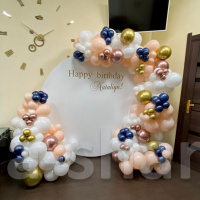 Оформление шарами фотозоны Happy Birthday